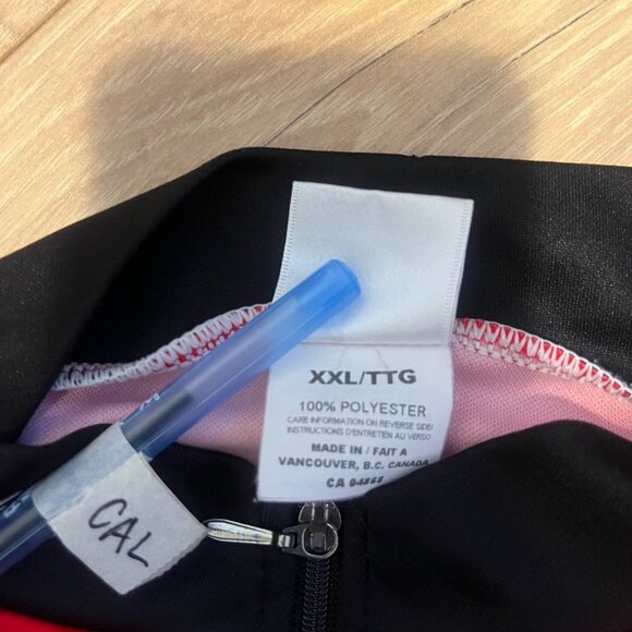 MEC Performance Bike Med Mens Cycling XXL | Authentic Aztec shirt, 3 Pocket Back - Picture 11 of 11